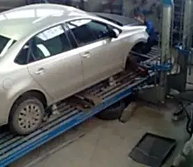 Комплексное восстановление геометрии кузова автомобиля на стенде