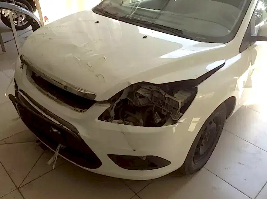 Ford Focus фото после восстановления капота