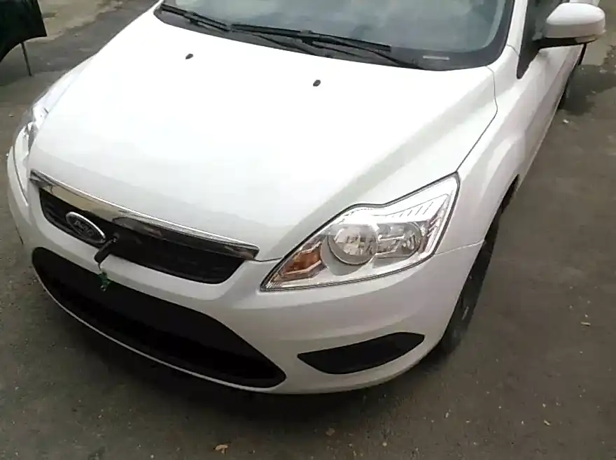 Ford Focus фото до ремонта