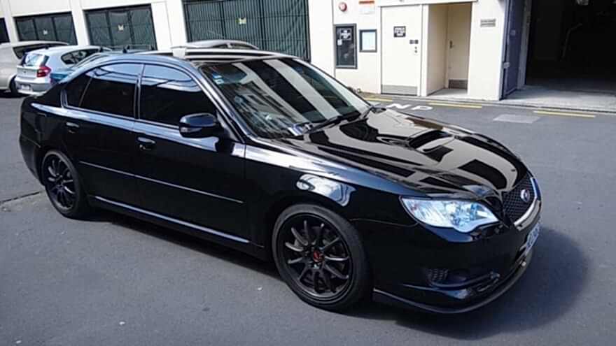 Фото нанесения покрытия жидкле стекло на кузов авто в Астане