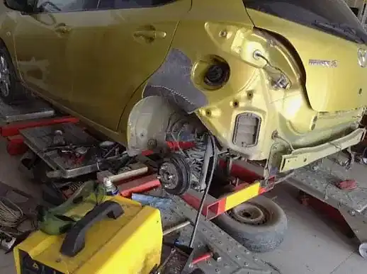 мазда фото процесс ремонта бампера