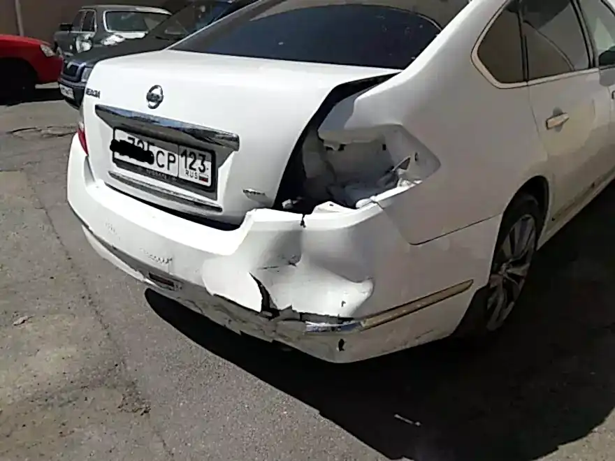 Nissan Teana фото до ремонта