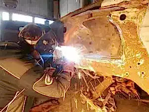 Фото процесса сварочных работ